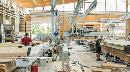 Zimmerer Produktion Holzbau